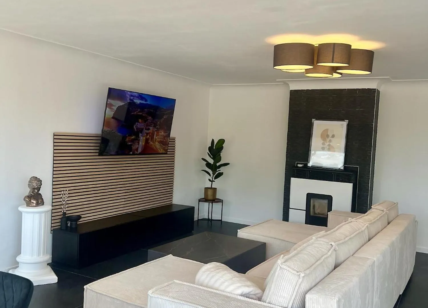 דירות Penthouse Sanctuaire A לורדה